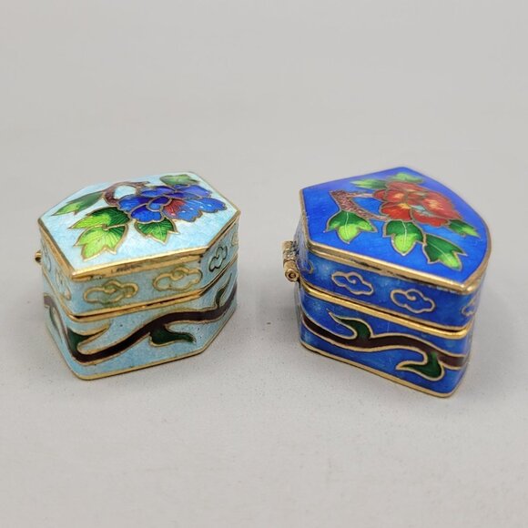Vintage Cloisonné Enamel Trinket Pill Boxes Hexagon and Fan Shape Floral Set 2 - Picture 5 of 9